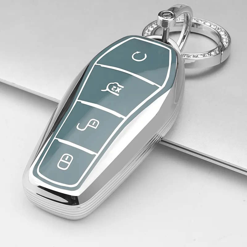La clé de voiture en tpu souple à bord argenté couvre les accessoires pour les clés de voiture byd tang qin