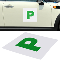 2 pièces Aimant de réfrigérateur de voiture en PVC souple Autocollant magnétique imperméable Nouveau panneau de voiture pour conducteur entièrement magnétique Plaque P et L pour voiture