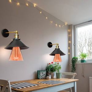 Lampada LED vintage marrone 4W E27, design a diamante, ideale per decorazione e ambienti retrò, aggiunge calore e stile a qualsiasi ambiente. - Product Image 3