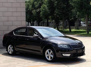 <span class=keywords><strong>Skoda</strong></span> <span class=keywords><strong>Octavia</strong></span> automatique berline d'<span class=keywords><strong>occasion</strong></span> 2015 - 1.6L <span class=keywords><strong>essence</strong></span> - Prête à l'exportation - Product Image 3
