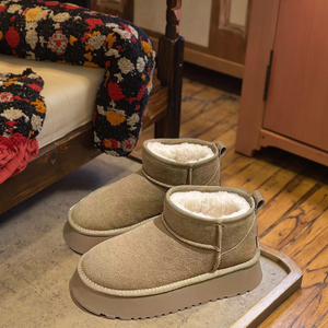 Botas de Nieve Cómodas para Mujer SNOW WINTER, Botas de Invierno de Calidad <span class=keywords><strong>con</strong></span> Forro de Piel de Oveja y Suela Gruesa de Cuero Natural - Product Image 4