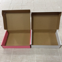 4*4*2 pouces en stock petite boîte d'avion à la mode ondulé léger robuste emballage en papier boîte aux lettres transport stockage
