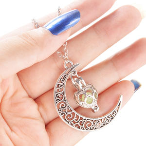Magico cuore di luna bagliore nella collana scura Vintage Steampunk vuoto amore luminoso incandescente collane bagliore gioielli - Product Image 3