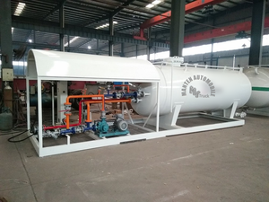 Durable 100cbm 100m ³ 100000 litros 50 toneladas LPG Máquina <span class=keywords><strong>de</strong></span> llenado <span class=keywords><strong>de</strong></span> gas Tanque <span class=keywords><strong>de</strong></span> almacenamiento Estación <span class=keywords><strong>de</strong></span> deslizamiento Recipientes a presión seguros con cilindro - Product Image 3