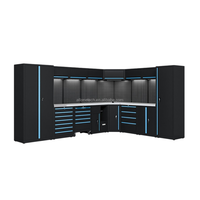 Armoires de garage avec étagères réglables, portes verrouillables et unités de rangement spacieuses. Conceptions métalliques durables pour l'organisation des outils