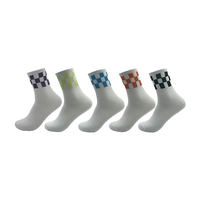 Chaussettes épaisses grises à carreaux pour femmes de qualité supérieure Style décontracté pour porter toute l'année pour la saison d'hiver en gros
