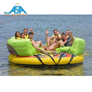 Tube de ski nautique gonflable pour 8 passagers, canapé aquatique UFO, fusée aquatique pour les sports nautiques - Product Image 2
