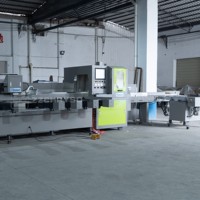 Scie à découper CNC entièrement automatique optimisée 4m 6m haute vitesse