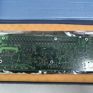 Tarjeta de Control de Automatización 3BHB005922R0001 con Materiales de Cobre y Plástico, Nueva en Stock UNS0880A-P, Fabricada en China - Product Image 3