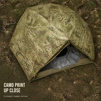 Tente de camping camouflage double couche robuste avec poteaux de support en aluminium pour activités de plein air en milieu sauvage