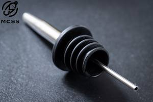 Aksesori <span class=keywords><strong>Bar</strong></span> baja tahan karat penuang botol logam perak dan sumbat untuk anggur merah ramah lingkungan - Product Image 5