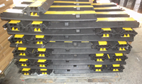 Chaînes extérieures Protecteur de câble Canal caoutchouc fait Heavy Duty Defender Roadway Durable Rampe de câble de sécurité
