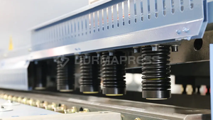 Máquina de Corte de Alta Resistencia sin Problemas con Controlador Estun E21 NC para Trabajos de Ventilación - Product Image 4