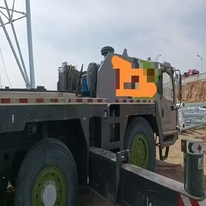 Grúa móvil usada Zoomlion de 130 toneladas, año 2020, maquinaria de construcción en buen estado. - Product Image 3