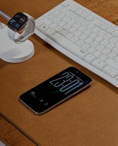 Para Reuniones de Negocios, Trabajo Remoto, Comunicación con Clientes, Pantalla FHD de 17 Pulgadas con CDMA, 5G, Doble SIM, Garantiza Comunicación Clara y Confiable - Product Image 5