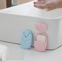 Boîte de Lingettes Lavantes en Forme de Mini Ours pour Étudiants et Enfants, 50 Lingettes de Savon en Papier Jetables avec Boîte de Rangement Mignonne