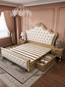 Lit capitonné européen Queen Size en similicuir beige avec tête de lit et sommier à ressorts intégré - Product Image 1