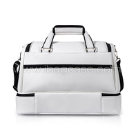 Sac de voyage d'accessoires de golf en cuir végétalien de luxe à deux étages avec confiance depuis 20 ans et plus.