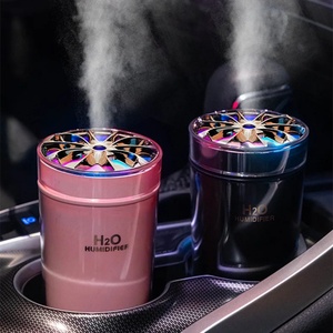 Nuevo Humidificador de Coche USB Portátil Silencioso con Volumen de Vapor Pequeño, Aromaterapia, Taza Colorida, Luz Nocturna Colorida - Product Image 3