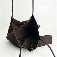 Sac fourre-tout tissé sur mesure pour femmes avec petite pochette intérieure, sac à bandoulière spacieux pour les trajets professionnels, impression de logo possible