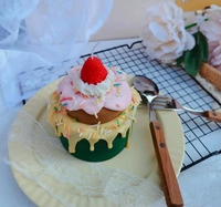 Vente en gros d'huile essentielle mignon nourriture bougie coffret cadeau bougies à gâteau personnalisées petites bougies à gâteau étiquette blanche