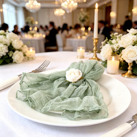 Serviette en tissu réutilisable en seersucker vert sauge pour la décoration de table de dîner, mariages, baby showers, fêtes et utilisation en avion
