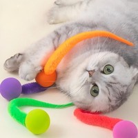 Mainan Kucing Ulat Modern Ramah Lingkungan Glow Dark, Pelangi Pembersih, Bola TPR Lentur, Interaktif, Mainan Penggoda Kucing untuk Bermain Sendiri