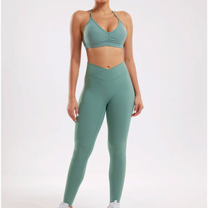 Conjunto Deportivo de Yoga de Alta Calidad Premium, Dos Piezas, Bra Deportivo y Pantalones de Cintura Alta con Tela Elástica, Ropa de Entrenamiento para Gimnasio y Fitness - Product Image 1