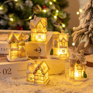 Pequeña resina de Navidad LED <span class=keywords><strong>casa</strong></span> luminosa Micro paisaje ornamento con calificación decoraciones de Navidad o regalos - Product Image 4