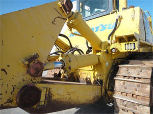 Mesin berat digunakan komatsu d375 bulldoser d375a dilacak dozer dengan ripper kuat d375a-3 d375a-6 - Product Image 4