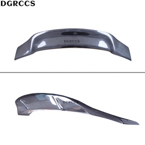 สปอยเลอร์หลังทรง R สำหรับรถยนต์ DGRCCS A5 S5 RS5 B9 2 ประตู คูเป้ ปี 2016-2023 ทำจากคาร์บอนไฟเบอร์ ขัดเงา ติดตั้งด้วยเทป - Product Image 4