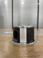 Multiprise de table avec USB-C et USB-A |   3 prises de type AC EU en alliage d'aluminium