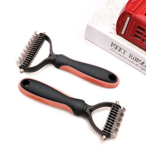Pet Knot Comb Grooming Tpr Pet Brusher para perros y gatos - Product Image 4