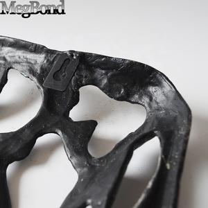 Durable Cast Iron Cow Figurine Engraved Wall Mounted Decor <strong>for</strong> Home and <strong>Garden</strong> Hand Carved Metal Crafts <strong>Plaque</strong> <strong>for</strong> House - Product Image 6