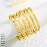 Bracelet Classique Femme en Acier Inoxydable Plaqué Or 18K avec Diamants et Boucle Creuse, Bijou Coloré Tendance pour Mariage, Idéal pour l'Export