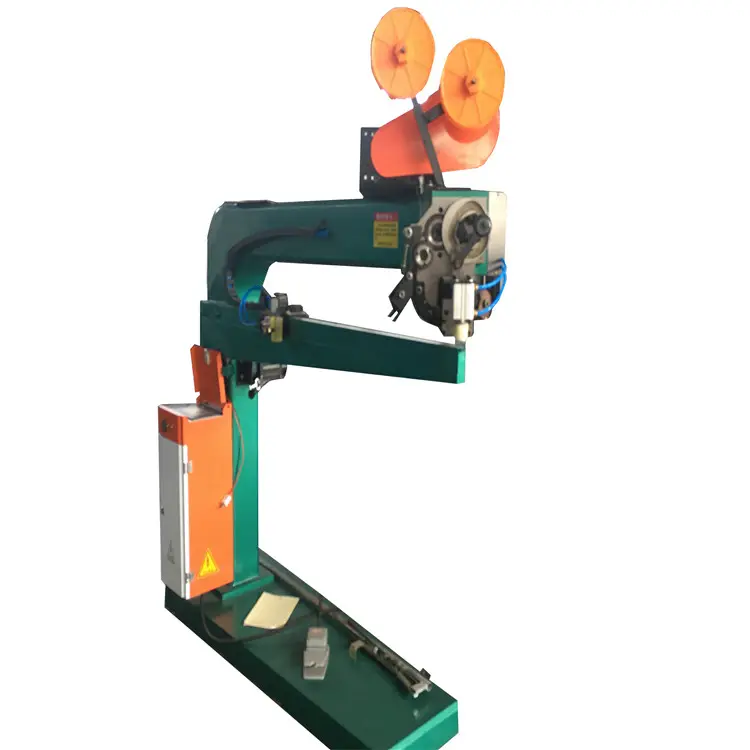Stitcher Nietmachine Voor Kartonnen Doos Clapbpard Semi Automatische Verpakking Fabriek