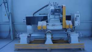 Máquinas de corte de balaustres de granito Wanlong Máquina moldeadora de barandillas cilíndricas de columna de perfilado de piedra - Product Image 3