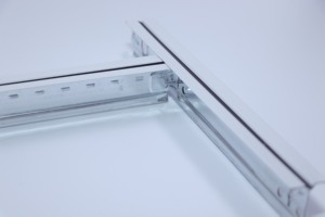 Hiện đại <span class=keywords><strong>T</strong></span>-Bar treo trần lưới thành phần với thép mạ kẽm Trọng lượng nhẹ dễ dàng cài đặ<span class=keywords><strong>t</strong></span> cường độ cao cho khách sạn sử dụng - Product Image 3