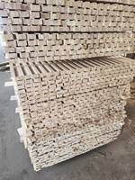 Cadres en bois massif pour stores, personnalisables, variés en couleurs et formes, pour la décoration d'ensembles d'agencements, exportés directement d'usine
