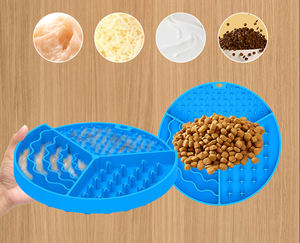 Tapis de léchage en silicone <span class=keywords><strong>pour</strong></span> chat et chien avec ventouses Tapis de léchage <span class=keywords><strong>pour</strong></span> animaux de compagnie Tapis de léchage <span class=keywords><strong>pour</strong></span> chiens non toxique sans Bpa Tapis d'<span class=keywords><strong>alimentation</strong></span> lente écologique - Product Image 5