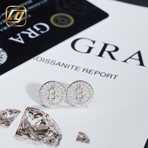 Boucles d'oreilles clous lettre B en argent 925 plaqué rhodium, moissanite taille brillant rond, certifiées GRA, bijoux de luxe unisexe - Product Image 3