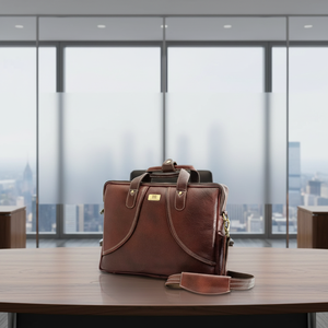 Bolso Mensajero Personalizado de Cuero Genuino Marrón, Duradero, Anti-Robo, RFID, Impermeable, Unisex, Diseño Moderno, Correas Ajustables, Múltiples Compartimentos - Product Image 1