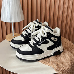 Chaussures de marche décontractées pour femmes en coton à carreaux, souples, montantes, avec amorti et semelle extérieure en caoutchouc tendance - Product Image 2