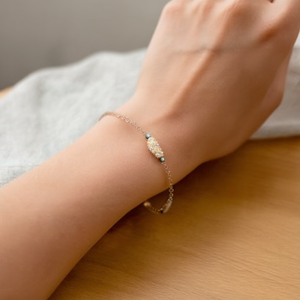 Chiusura Magnetica Ilan 8mm con Strass Dorati per Bracciali e Gioielli - Product Image 3