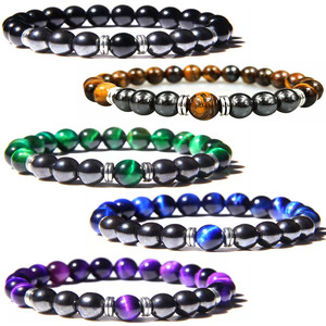 Bracelet Classique Homme en Perles Œil de Tigre Jaune Magnétique Or 8mm Style Européen – Motif Créatif de Perles – Idéal Cadeau - Product Image 1