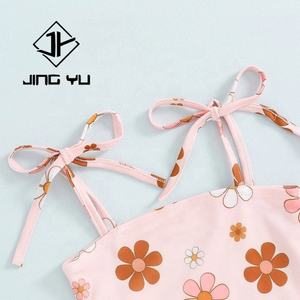 Maillot de bain une pièce pour enfants imprimé avec bretelles, tissu recyclable, protection solaire, design de texture premium du fabricant - Product Image 5