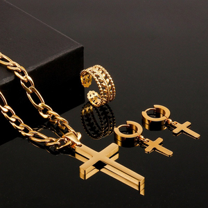 Conjunto de Joias Clássicas em Aço Inoxidável: Colar com Pingente de Cruz e Corrente Figaro, Brincos e Pulseiras Religiosas Femininas - Product Image 2