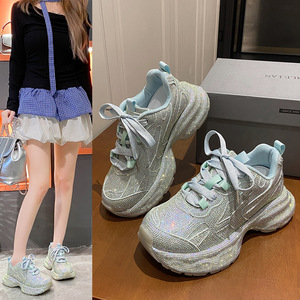 Chaussures pour femmes style dad shoes à semelle épaisse, motif goutte d'eau en forme d'étoile, style flashy, respirantes - Product Image 3