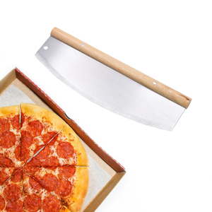 Cortador de Pizza Tipo Balancín de 14 Pulgadas, Más Eficiente que un Cortador de Pizza con Rueda, Hecho de Acero Inoxidable y Mango de Madera - Product Image 2