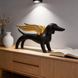 Statue de chien en résine personnalisée pour la décoration d'étagères et de tables, design moderne, sculpture artistique de chien avec des ailes - Product Image 6